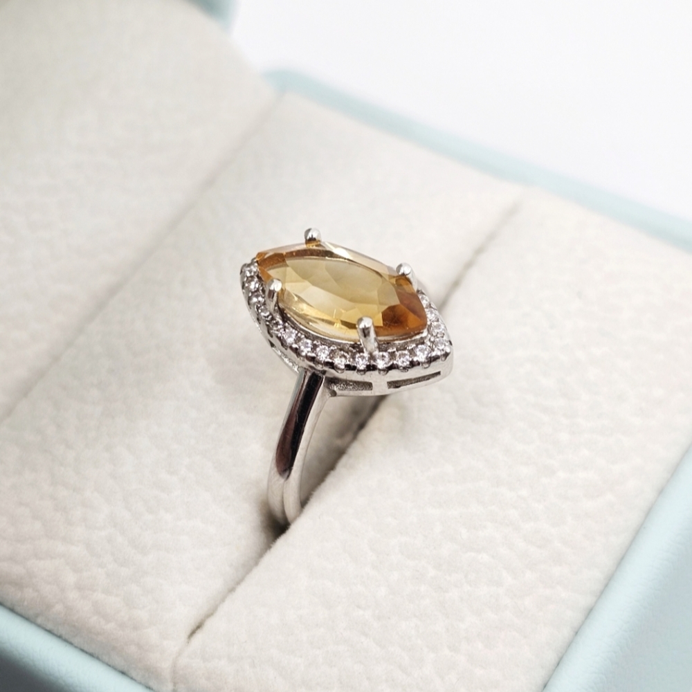 Champagne Topaz - Picture 4 of 5